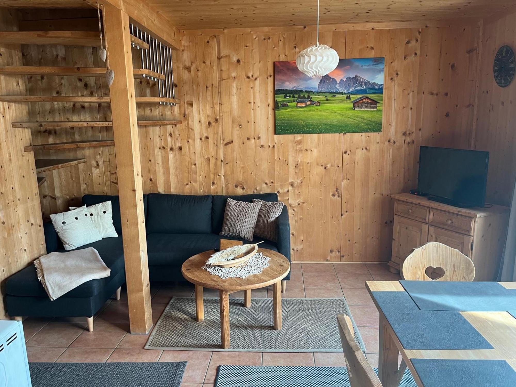 Feriendorf Tauerngast ホーエンタウアーン エクステリア 写真